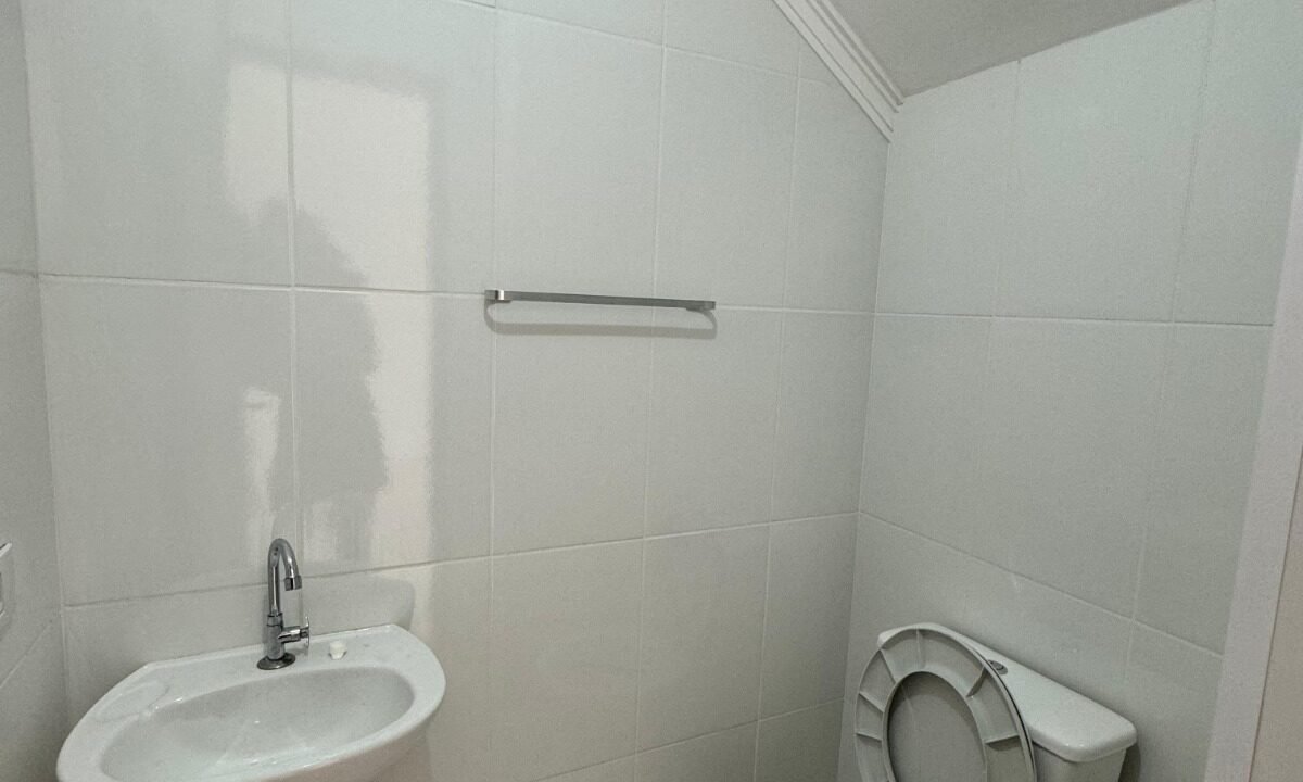 WhatsApp Image 2025-12-15 at 09.21.04